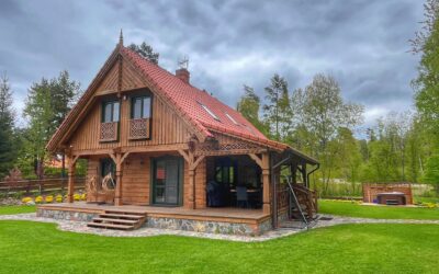 DOM UCIECHA NA MAZURACH